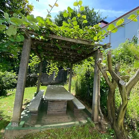 別荘 Lugar Do Pombal